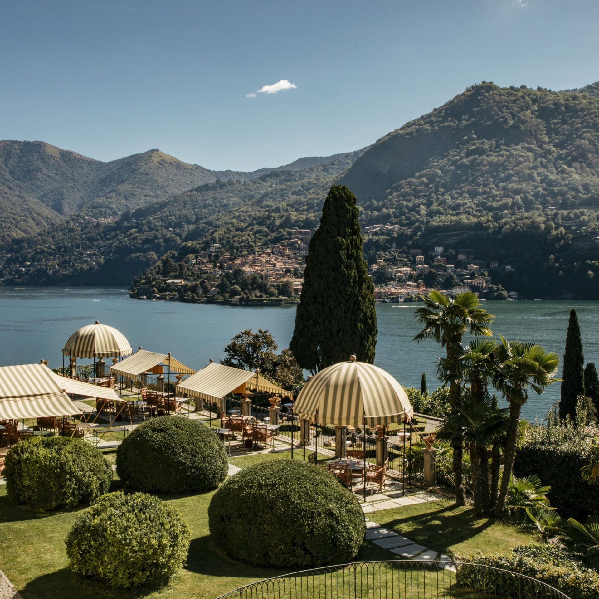 5 - Restaurant and Italian garden © Ruben Ortiz