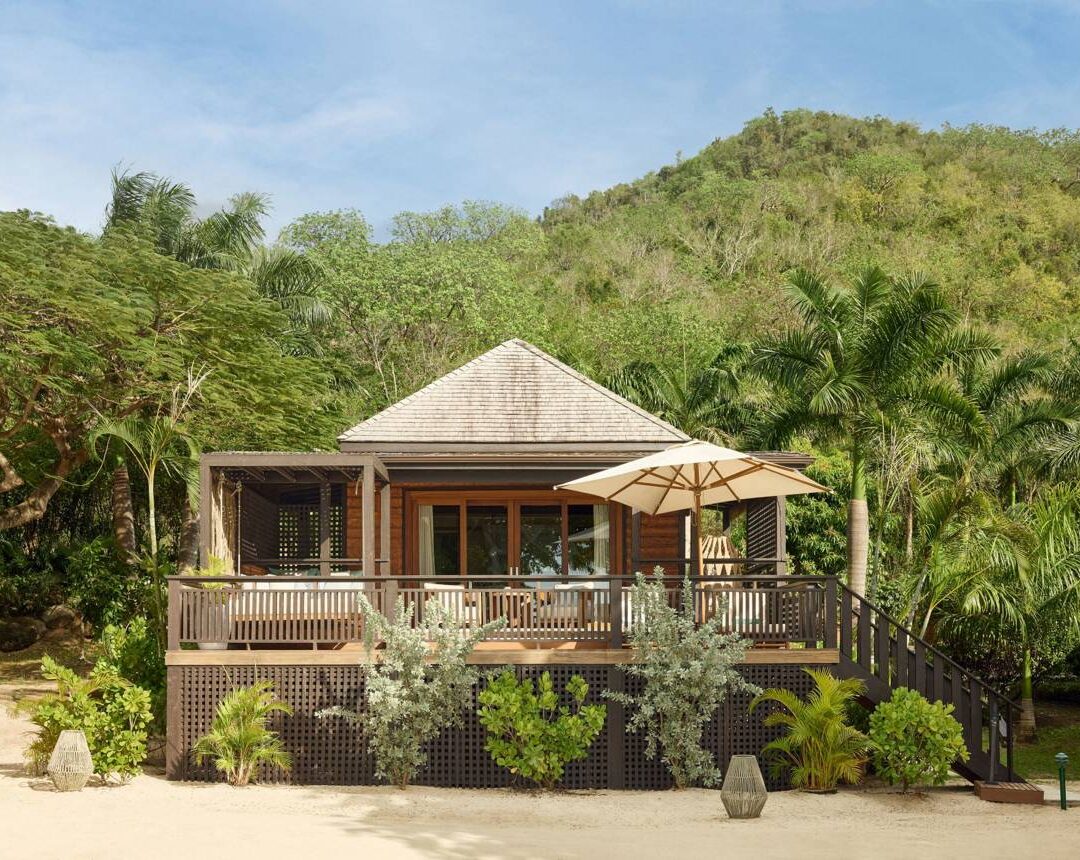 beachfront-villa-suite-exterior-front