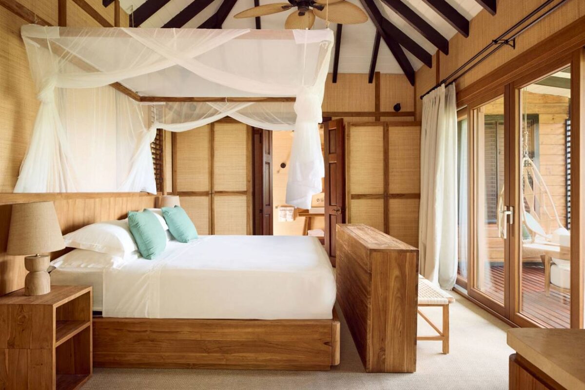 hillside-pool-villa-suite-interior