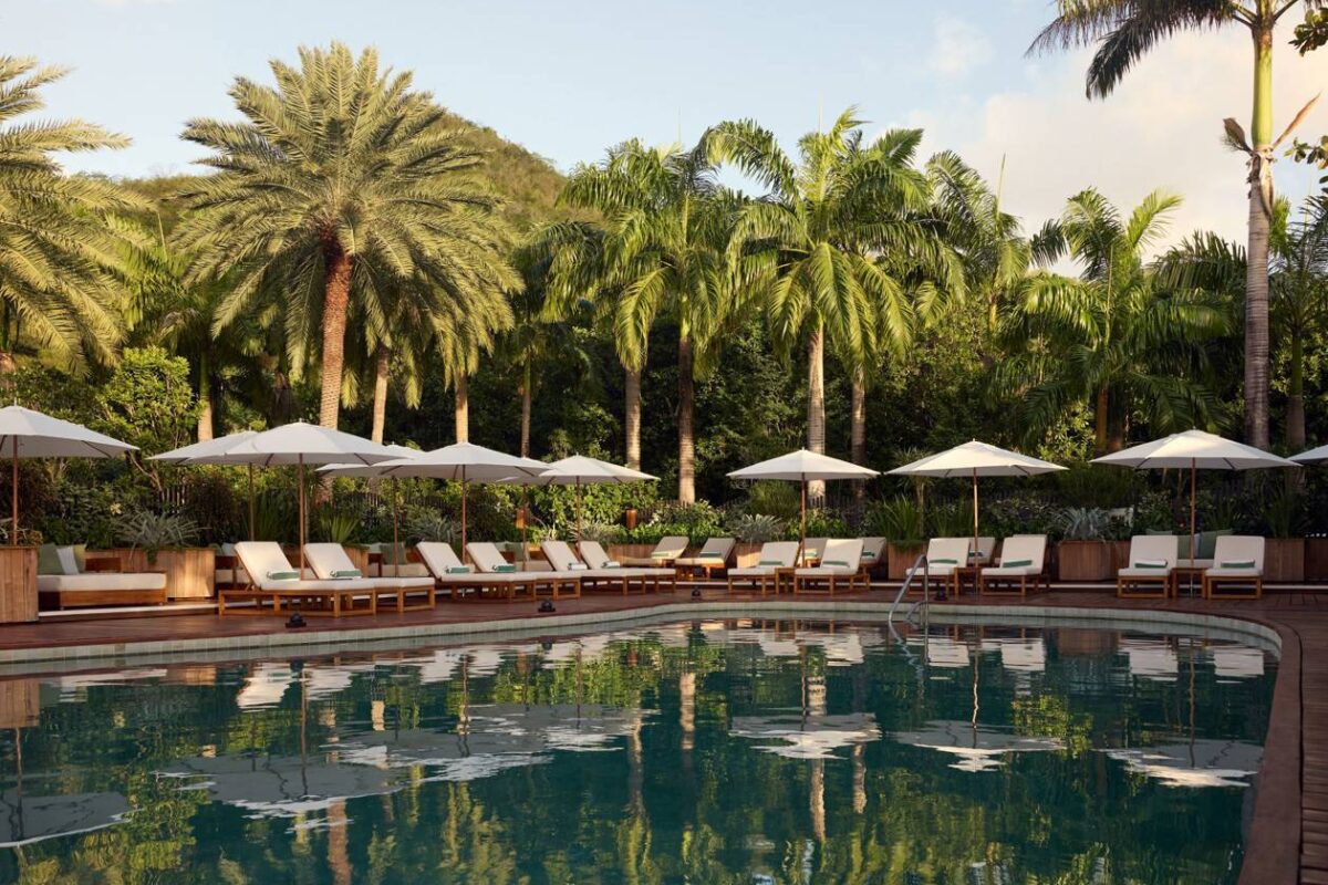 pool-view