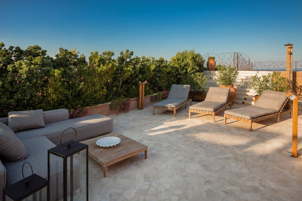 La Tiara exteriors 6