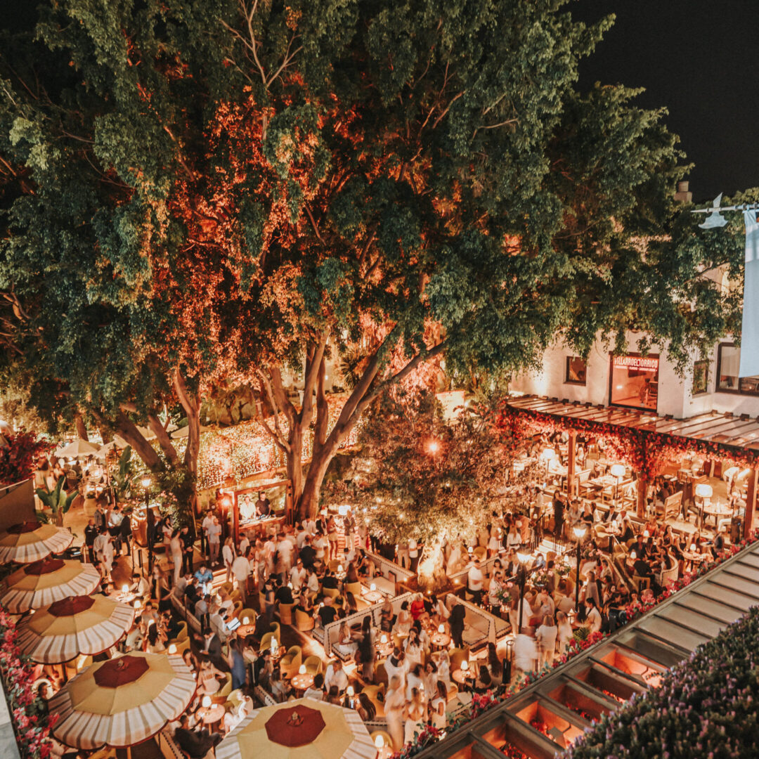 La Plaza at night, Puente Romano